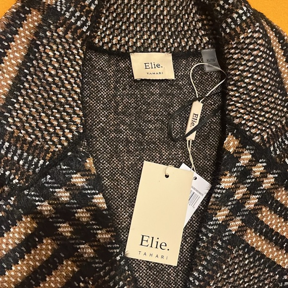 NWT Elie Tahari plaid midi length coat with snaps and 2 pockets. Black and Tan - Picture 9 of 16